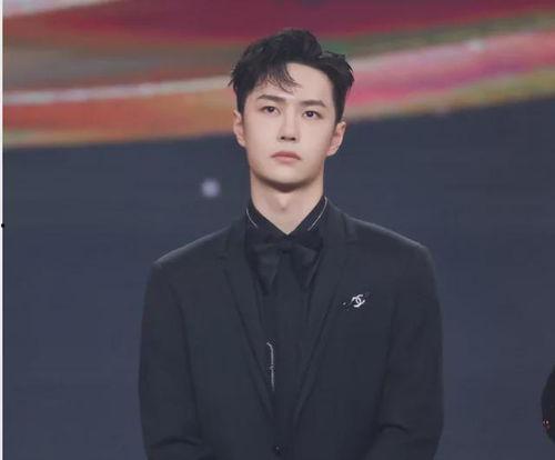 王一博综艺爆料视频  第2张